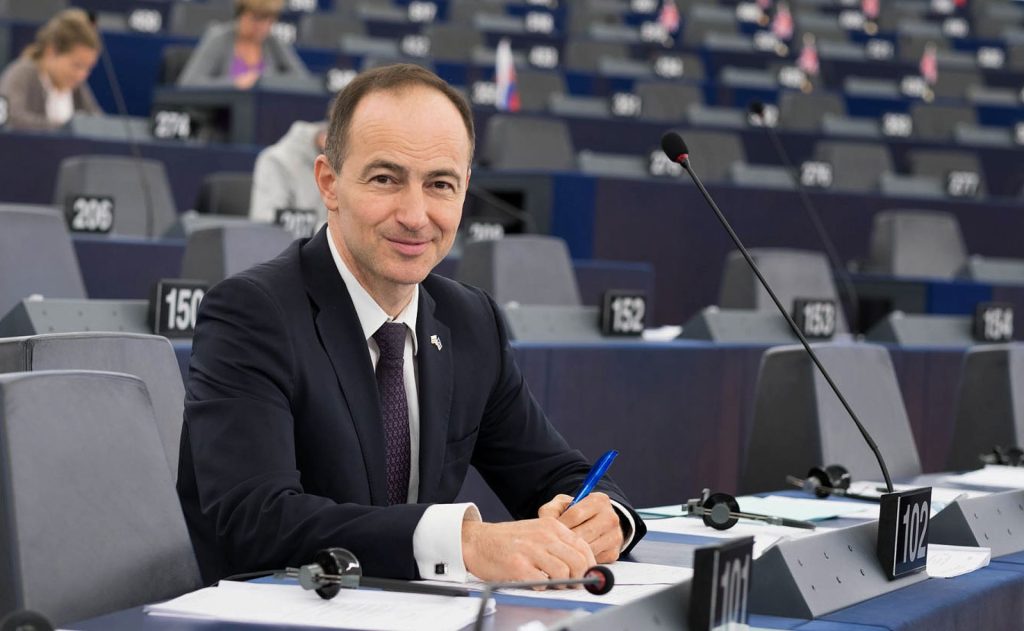 андрей ковачев