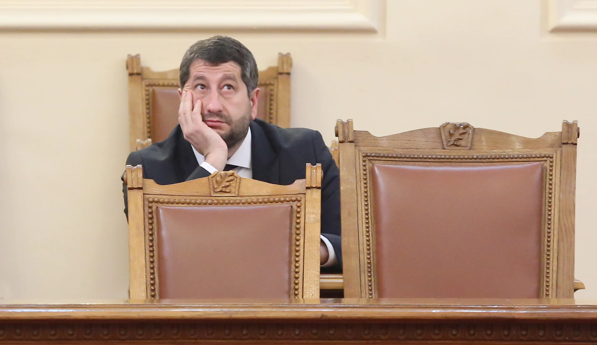 Парламент Христо Иванов