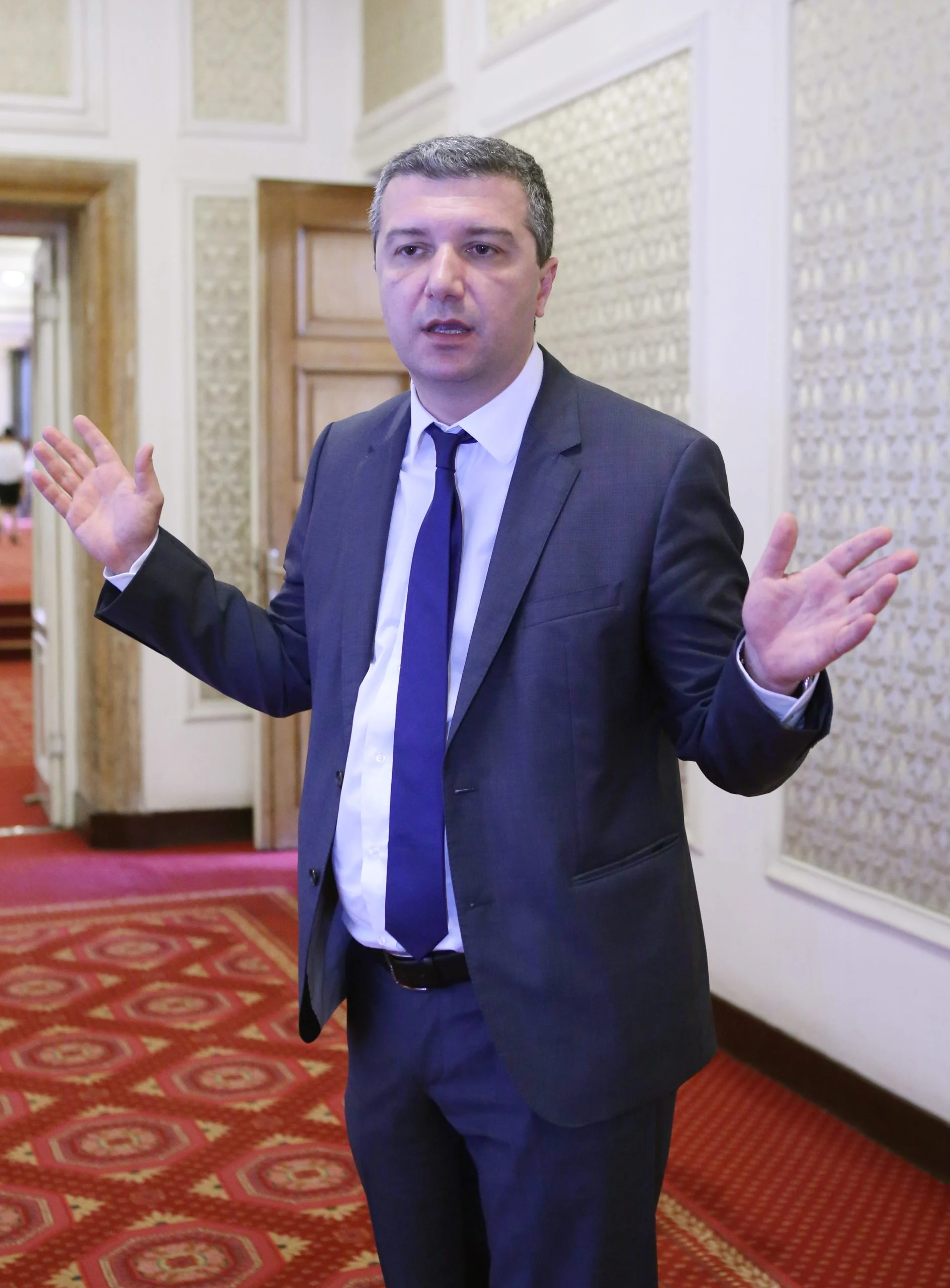 Драгомир Стойнев