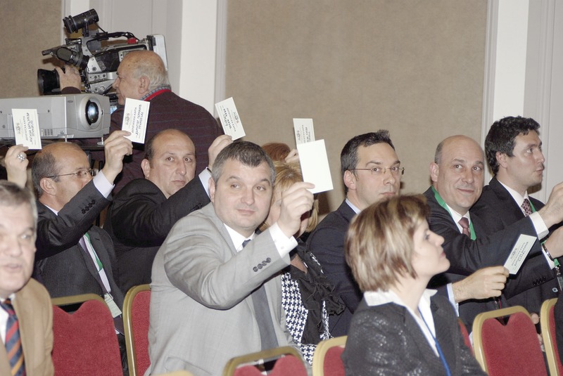 Кметовете са единни в защитата на финансовата децентрализация