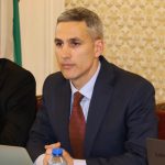 Парламент Кандидати за управители на БНБ Андрей Гюров