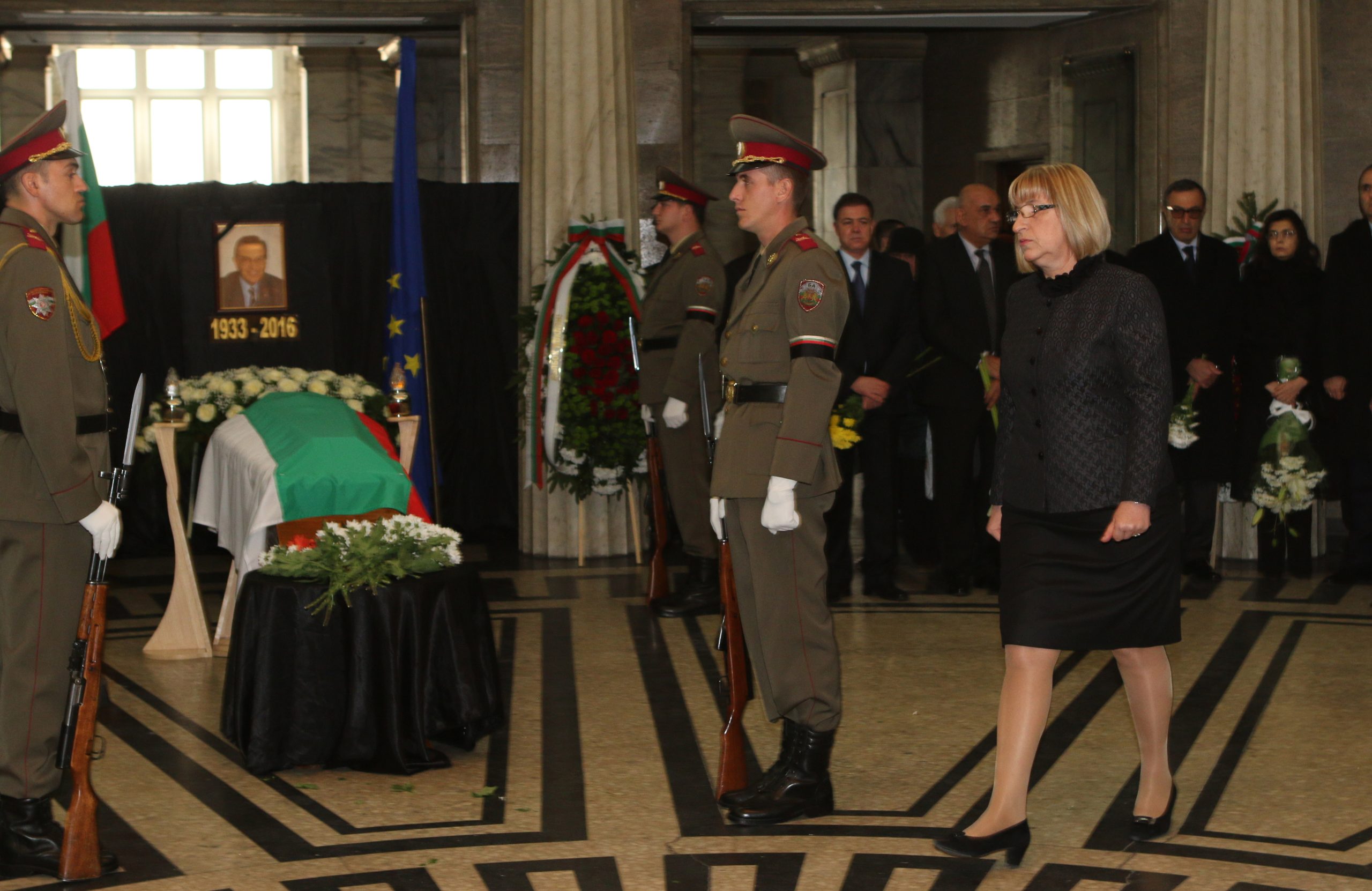 Поклонение на Йордан Соколов Цецка Цачева