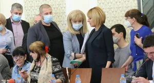 Парламент Комисия по ревизия Мая Манолова - Петя Аврамова