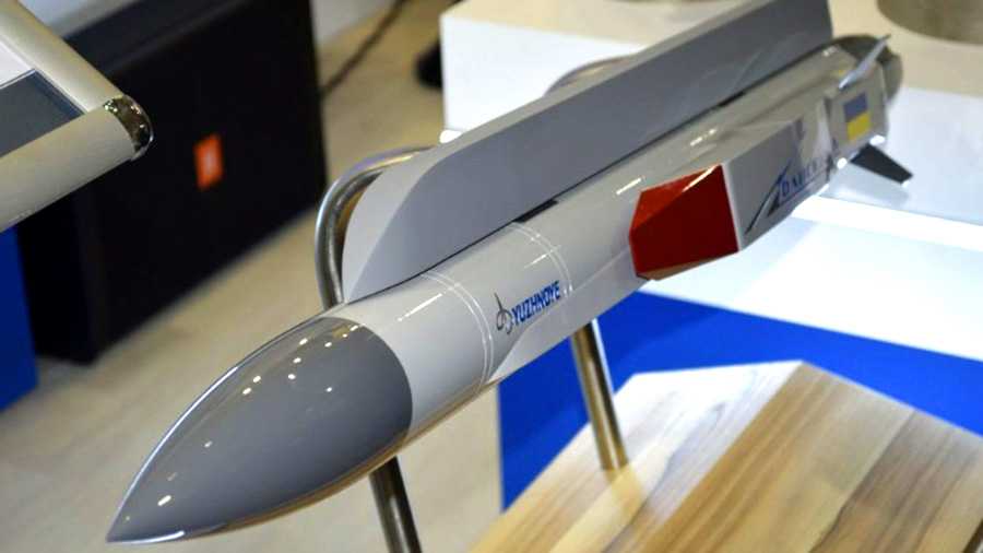 украинска свръхзвукова ракета блискавка светкавица украйна