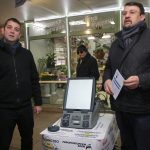 Реформаторски блок демонстрира машина за гласуване - Настимир Ананиев