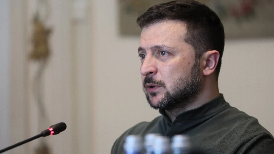 Зеленски заяви, че санкциите срещу Русия бяха облекчени заради българските активи в "Лукойл"