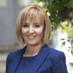 Мая Манолова