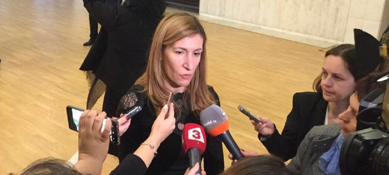 николина ангелкова