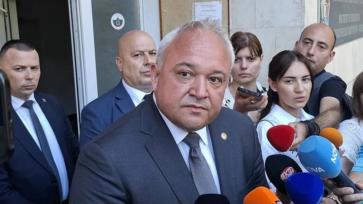 Демерджиев обеща закон срещу онлайн радикализацията на подрастващите