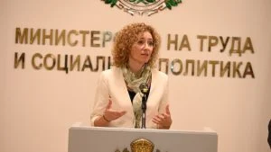 Иванка Шалапатова