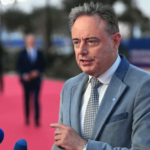 Премиерът на Белгия Барт де Вевер подкрепя идеята за преговори с Русия и поетапна интеграция на Украйна