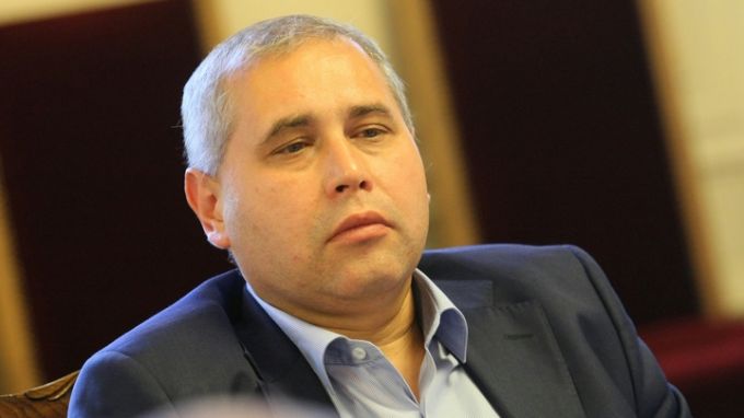 Йордан Апостолов