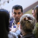 Парламент заседание Кирил Петков