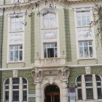 Банка ДСК сграда