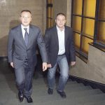 Сергей Станишев крачи бодро към съдебната зала