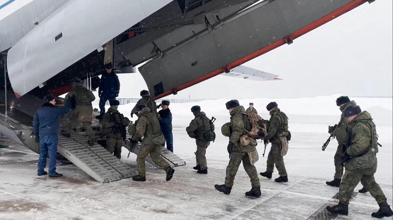 руски военни сили русия казахстан