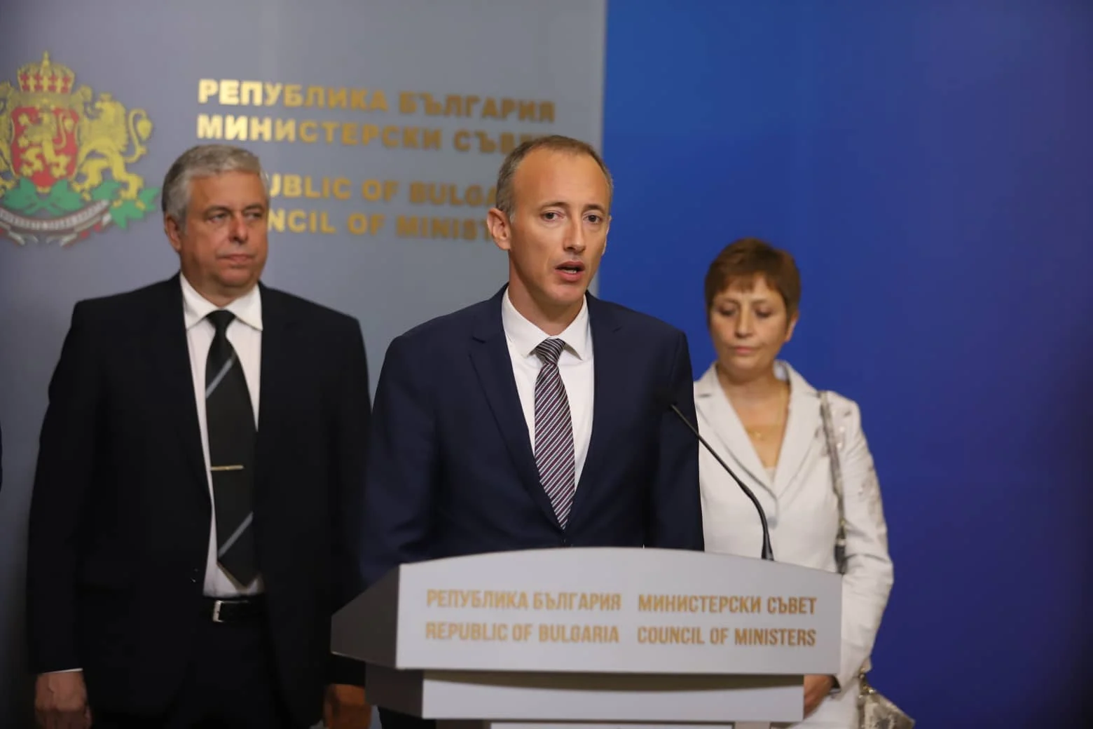 Министър-председателят Бойко Борисов и министърът на образованието Красимир Вълчев се срещнаха със служители на Националния институт по метеорология и хидрология.