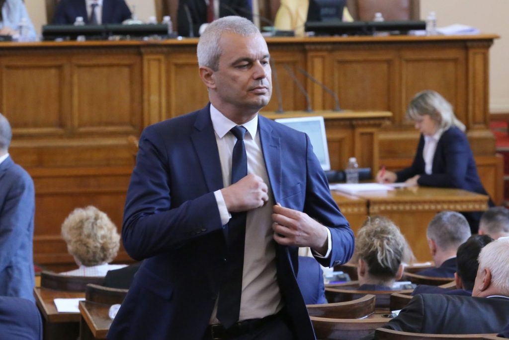 "Възраждане" ще е в залата при вот за правителство с мандата на ГЕРБ 6 78c90a7d 42a9 4f54 ad38 085eb43a883c 6 scaled 1