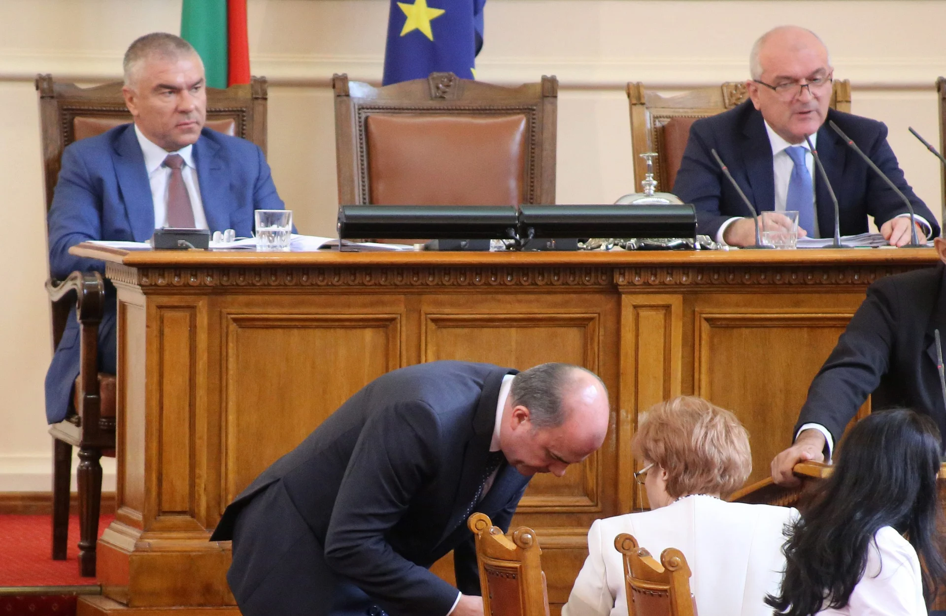 Парламент Веселин Марешки Димитър Главчев