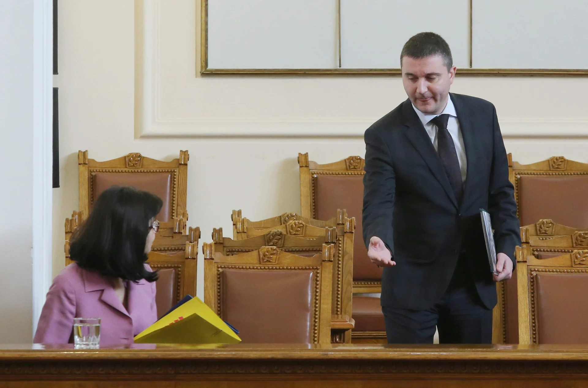 Парламент Меглена Кунева