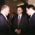 27.09.00 БНП - Дрезднербанк България АДИвайло Любомиров - валутно - финансово услуги