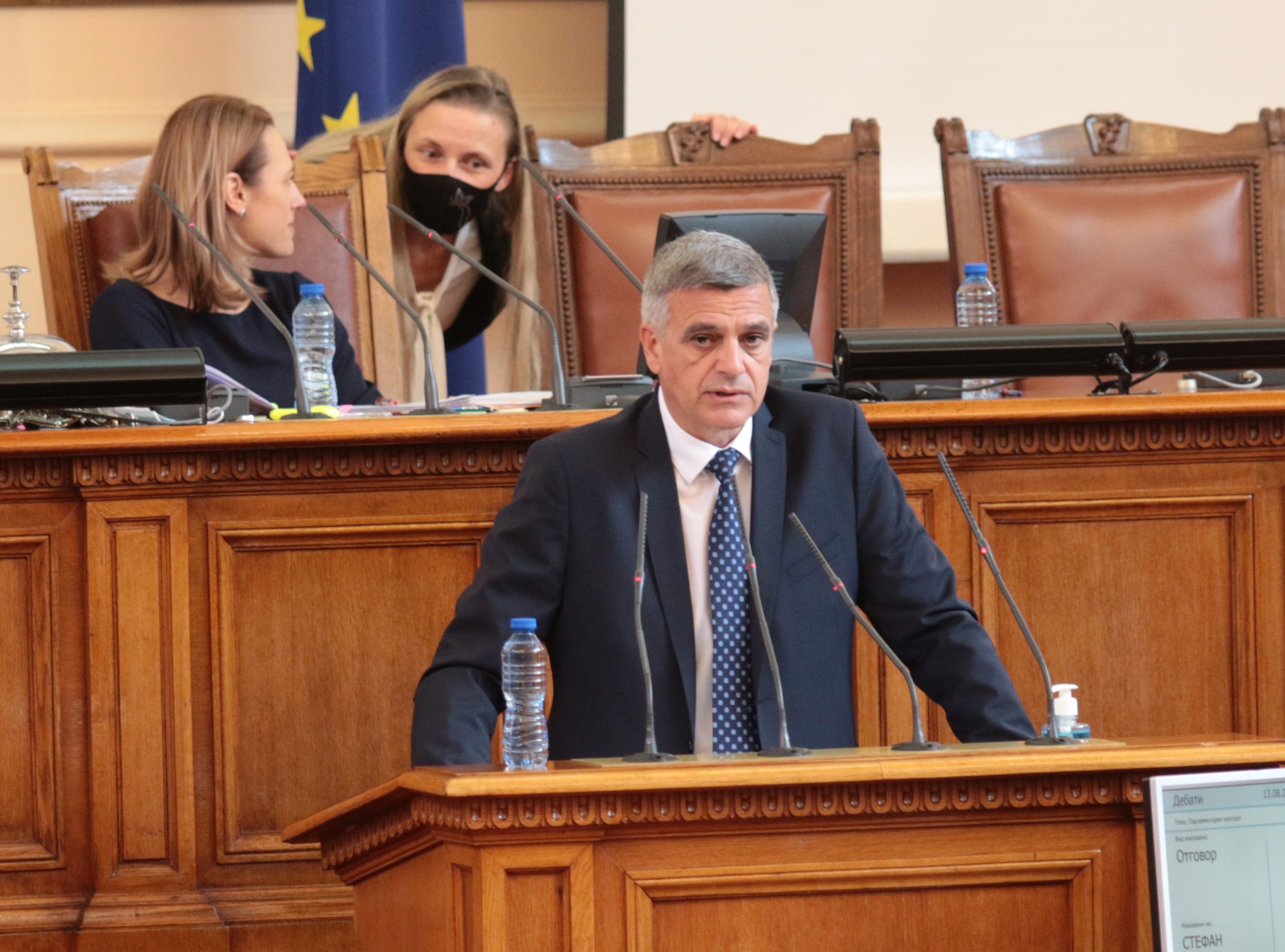 Парламент Стефан Янев министър - председател