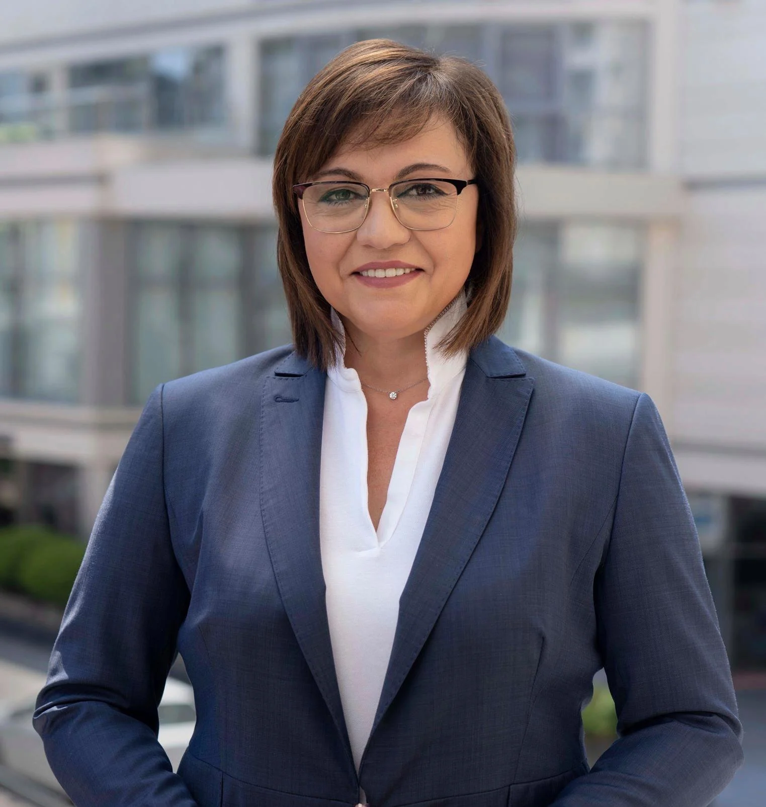 Корнелия Нинова