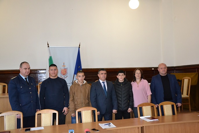 мвр-честни деца