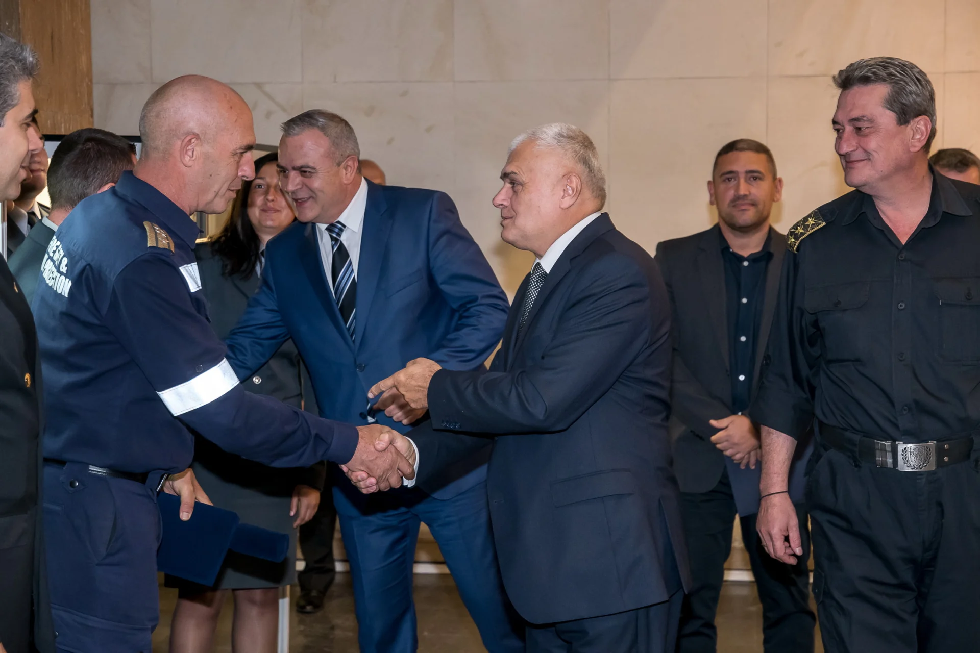 награда пожарникар