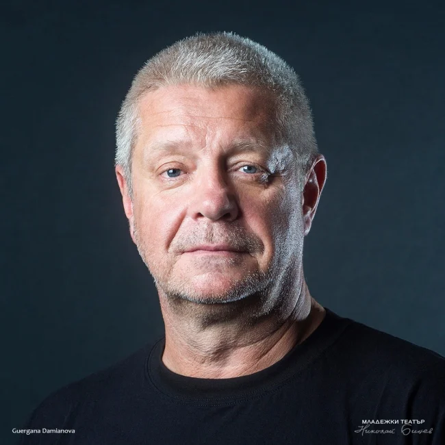 Владимир Люцканов