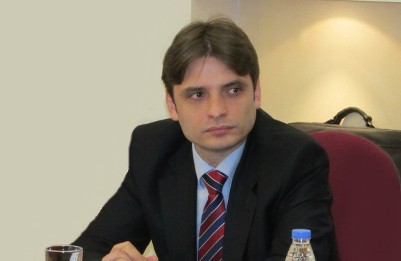 Станислав Попдончев