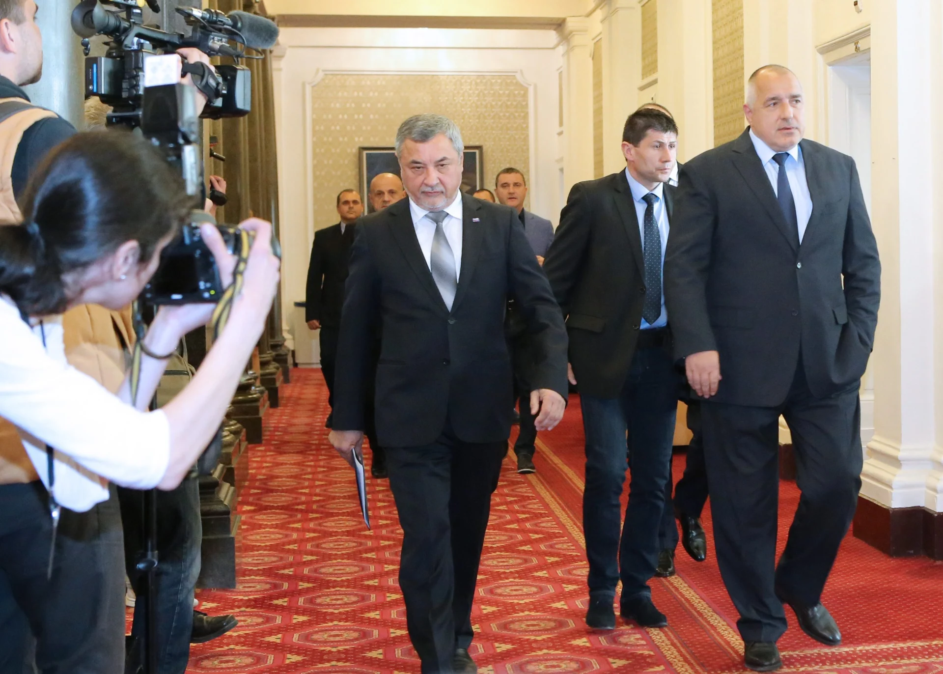 Парламент Бойко Борисов