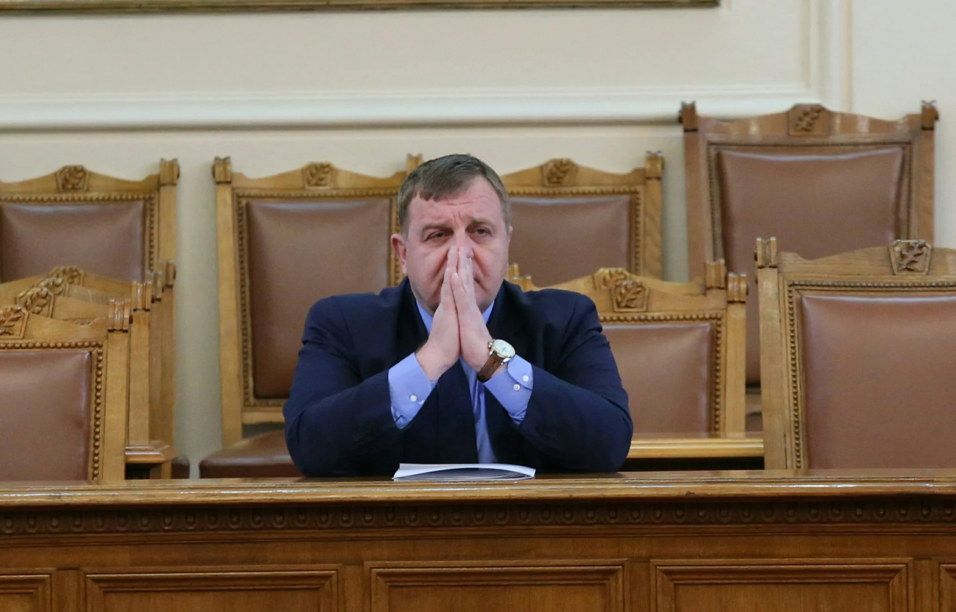 Парламент Красимир Каракачанов