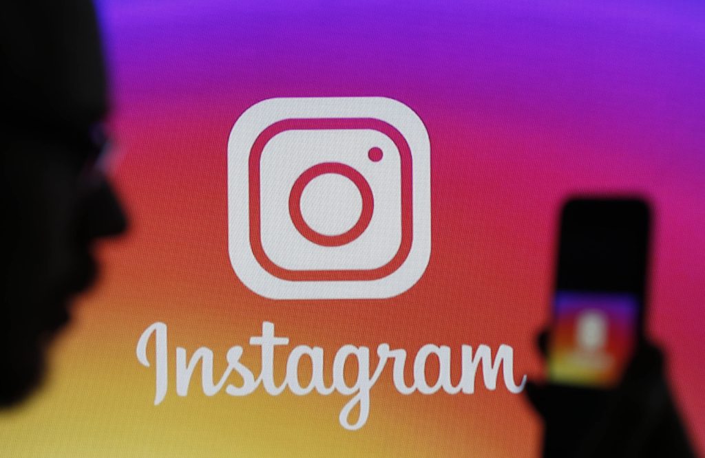 Ирландия глоби "Инстаграм" с 405 млн. евро 9 Instagram