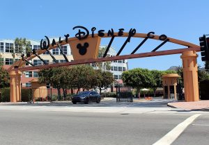Входът на Walt Disney Studios in Burbank