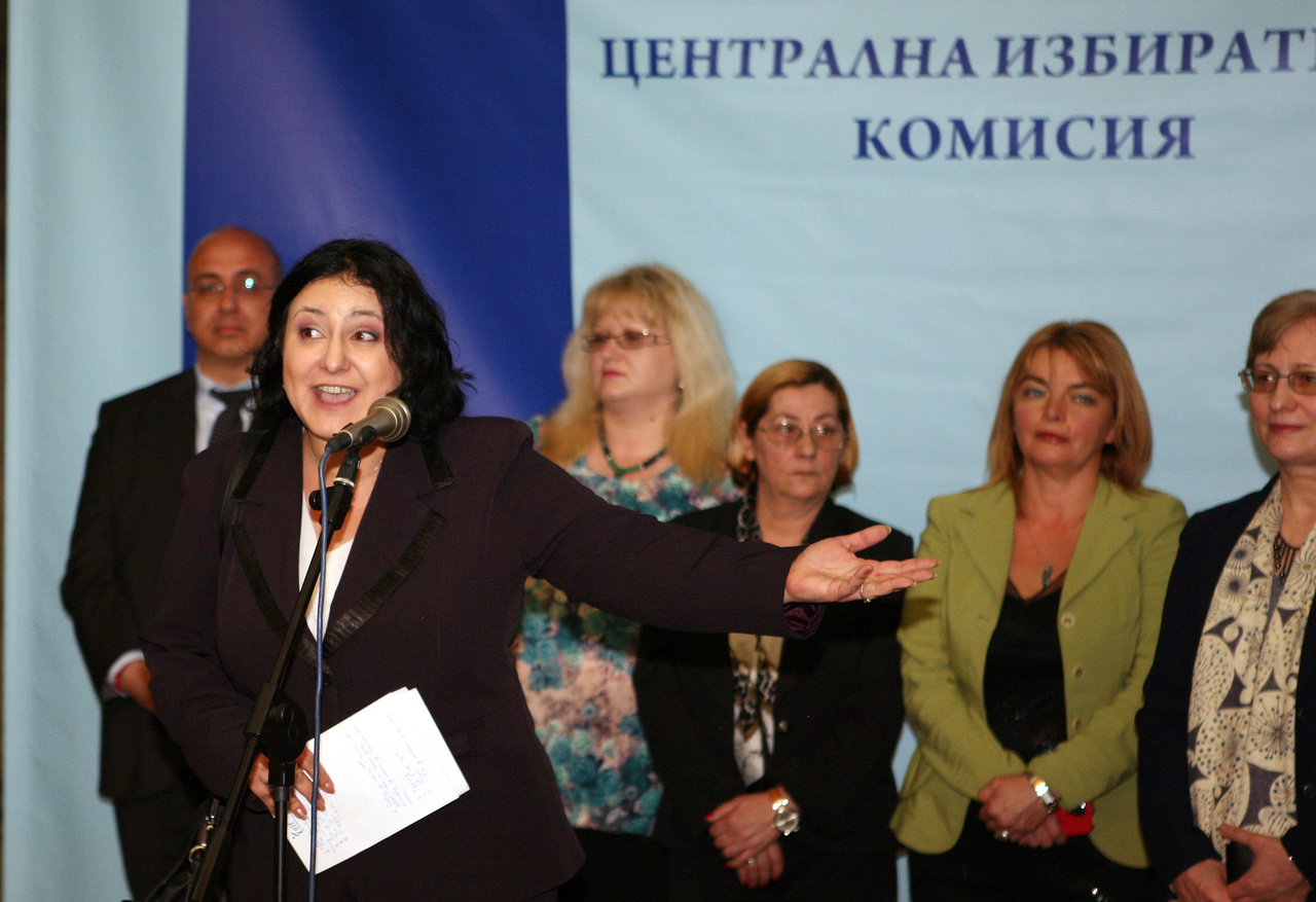 ЦИКПървата пресконференция на ЦИКИвилина Алексиева - председател на ЦИК