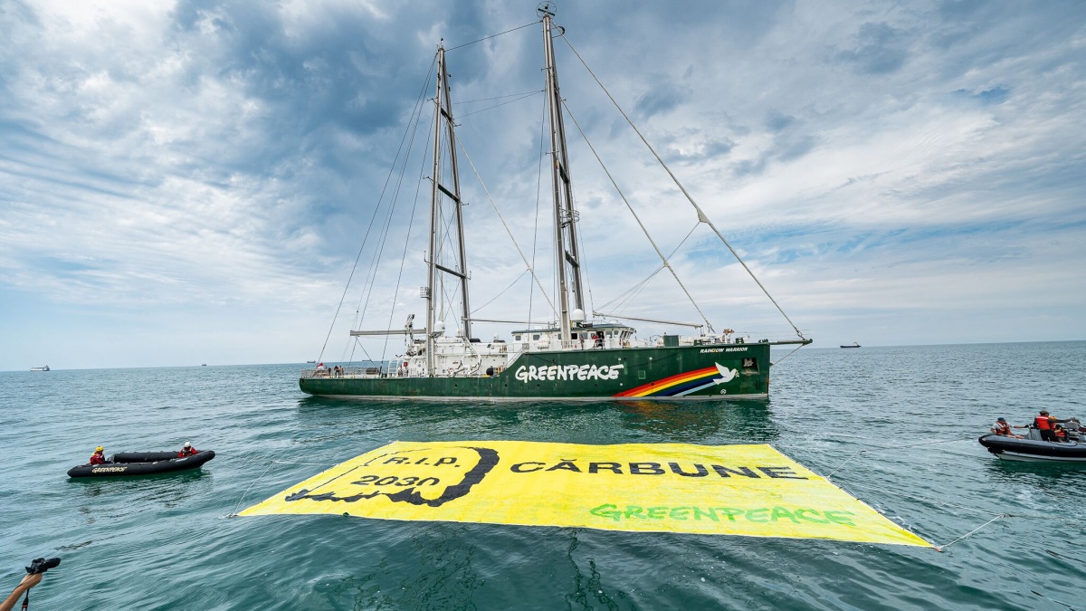Грийнпийс Rainbow Warrior