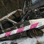 изгоряла кола