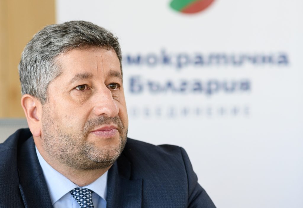 Няма да участваме в коалиционно правителство с ГЕРБ и ДПС 3 Христо Иванов