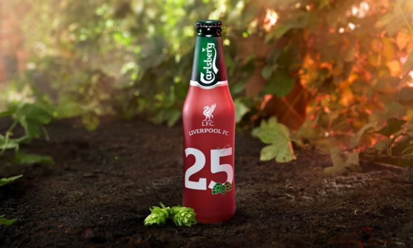 Бирата Carlsberg Liverpool FC