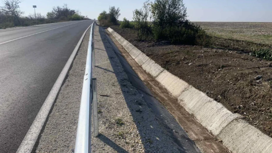 Обявяват нова обществена поръчка за завършване на пътя Загражден – Белица, АПИ, шосе, път, асфалт