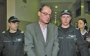 С оглед безнаказаността на магистратите Ангел Дончев се смята за жестоко ощетен с наложената му условна присъда.