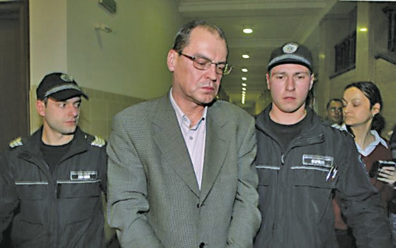 С оглед безнаказаността на магистратите Ангел Дончев се смята за жестоко ощетен с наложената му условна присъда.