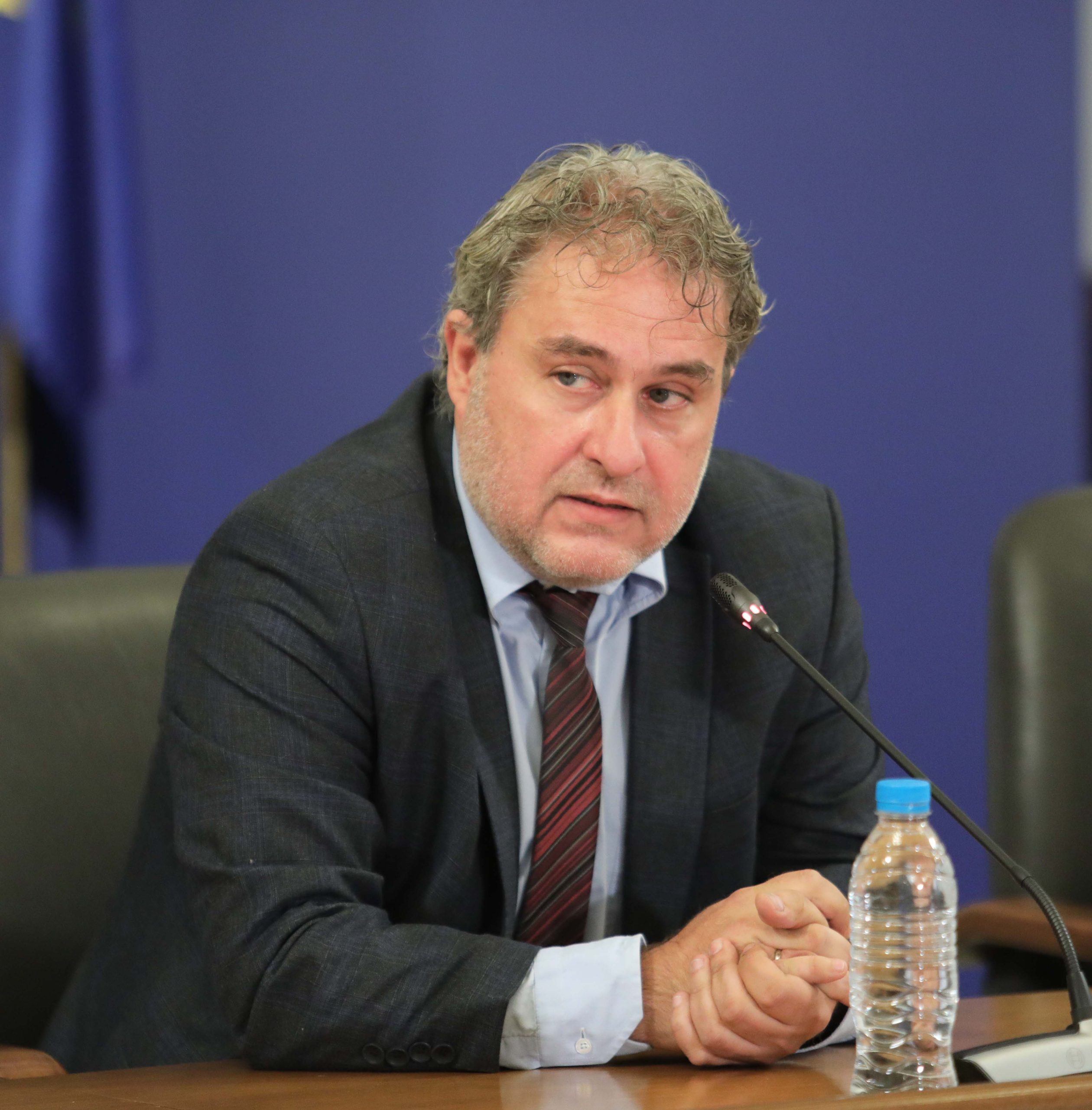 Боил Банов