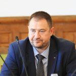 Петър Харалампиев