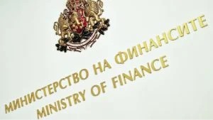 МФ: Неусвоените средства за май са служебно върнати в бюджета, Синдикатите и работодателите отправиха критики към новия бюджет