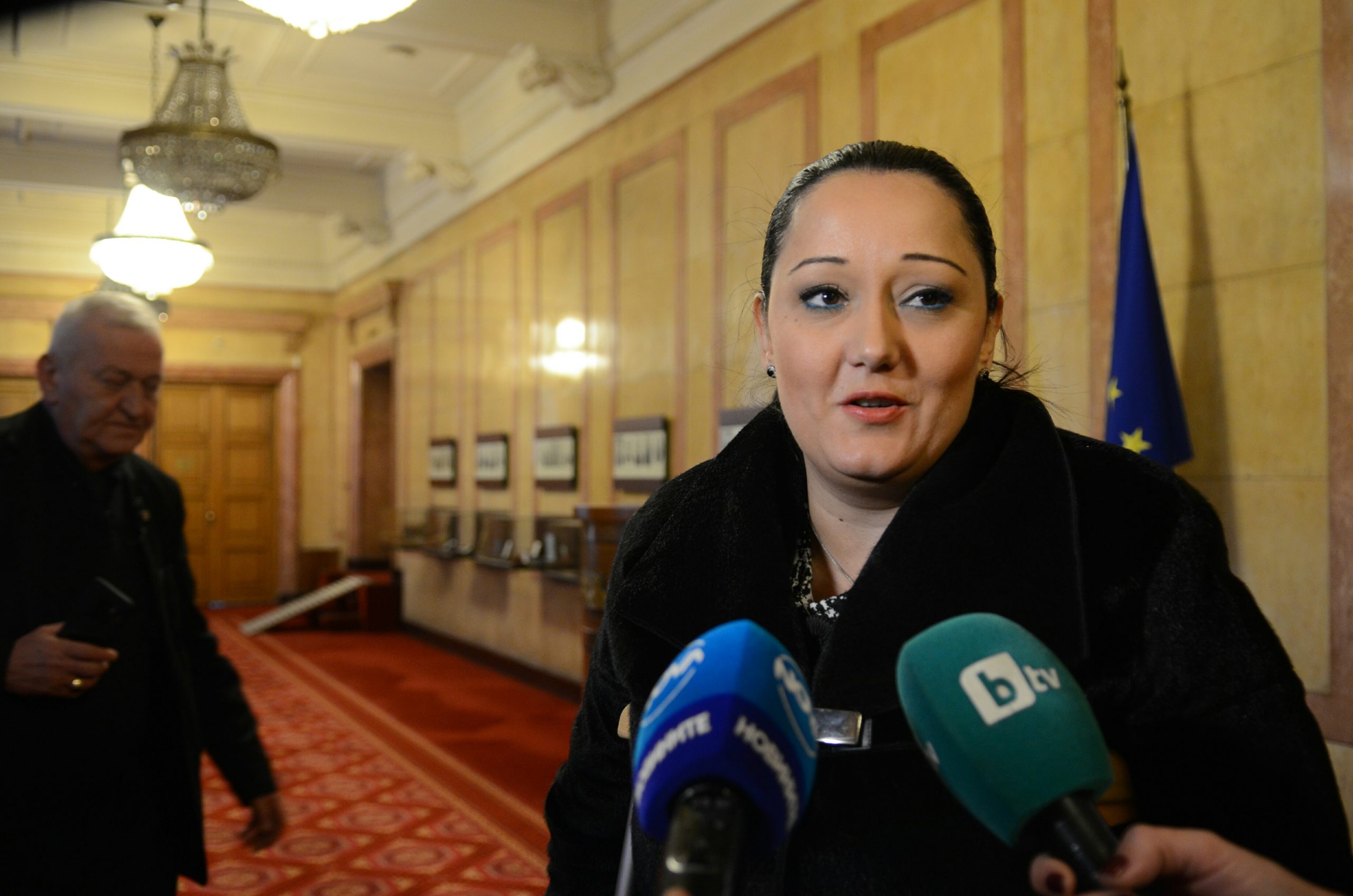 Парламент Лиляна Павлова