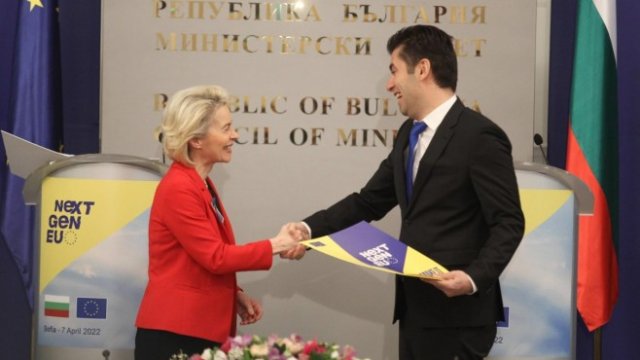 80d23c42f93e6f8612c9a17db3fcbf4c 0000349704 article3