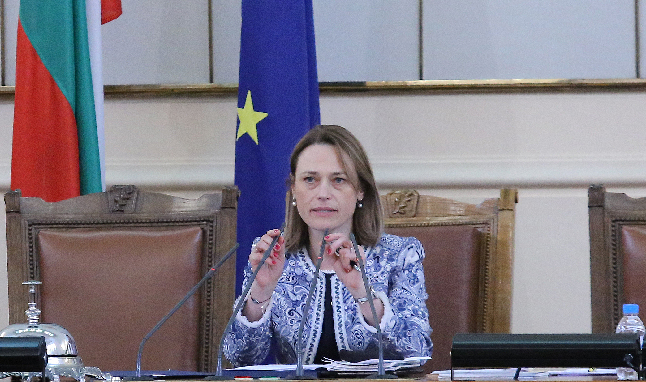 Парламент Ива Митева председател на Парламента