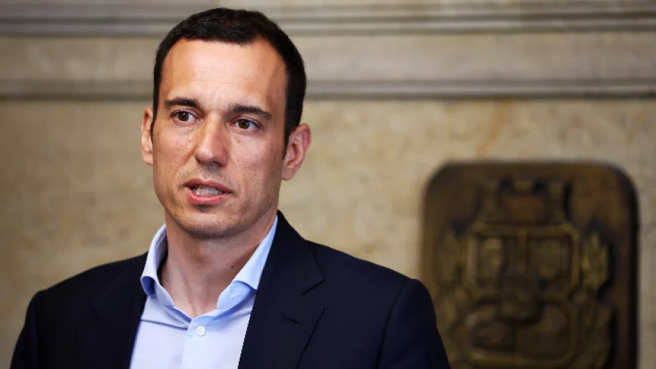 Терзиев настоява за незабавна реакция и политическа отговорност след палежа срещу кмета на Бистрица